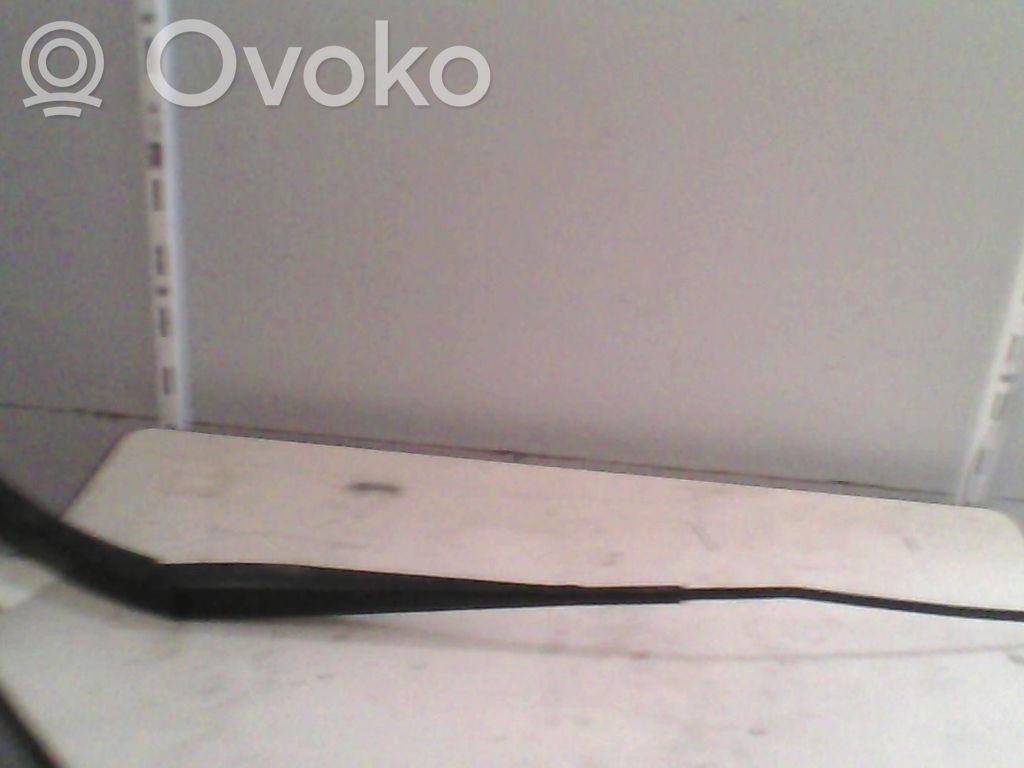 Peugeot Expert Front wiper blade arm 