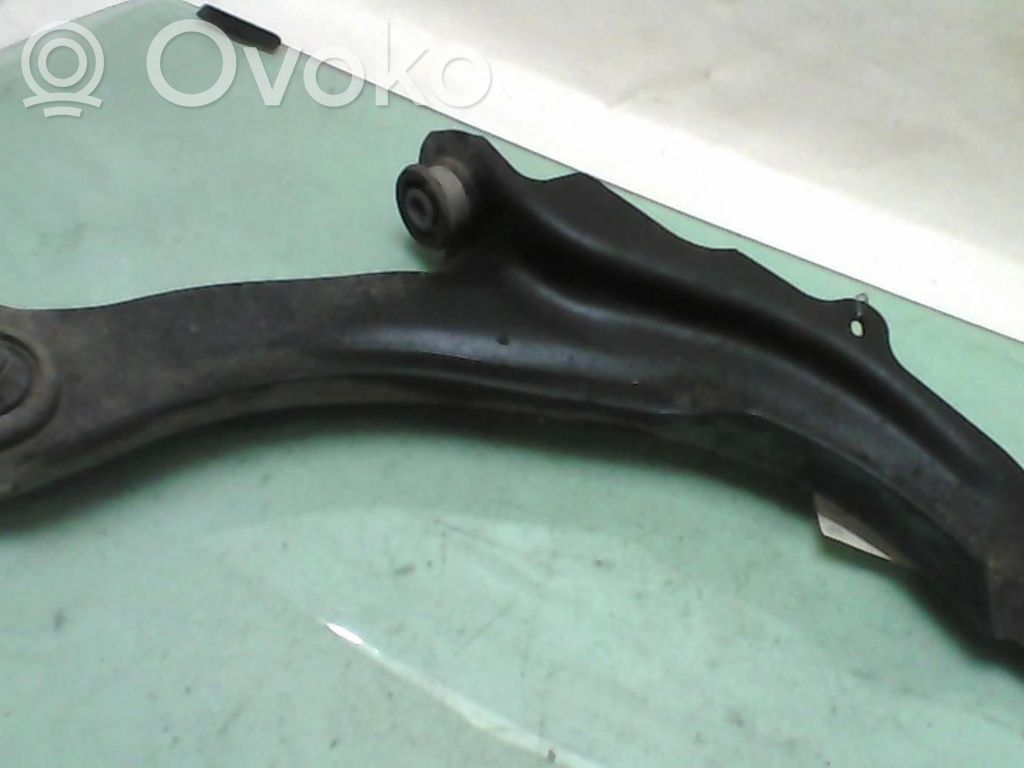 Renault Captur Front lower control arm/wishbone 