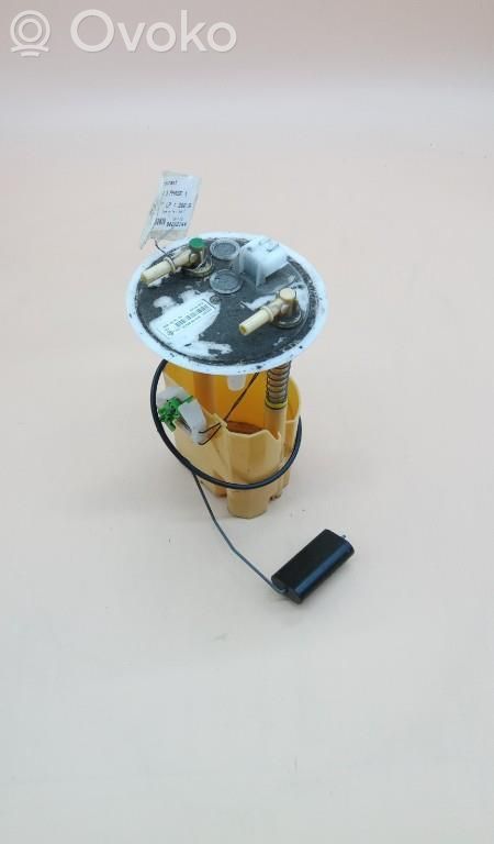 Renault Clio III Fuel level sensor 