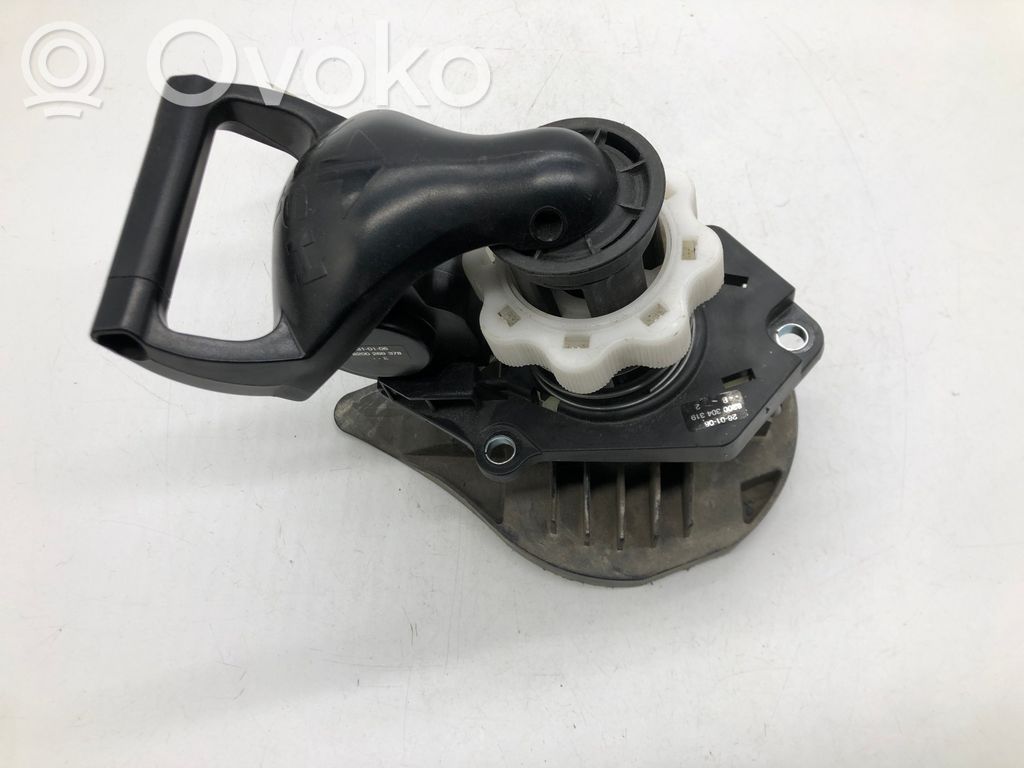 Renault Clio III Vararenkaan osion verhoilu 