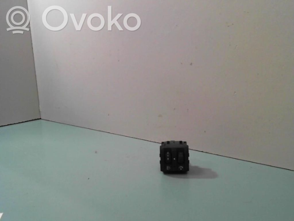 Renault Clio IV Interruptor de control de altura del faro delantero 