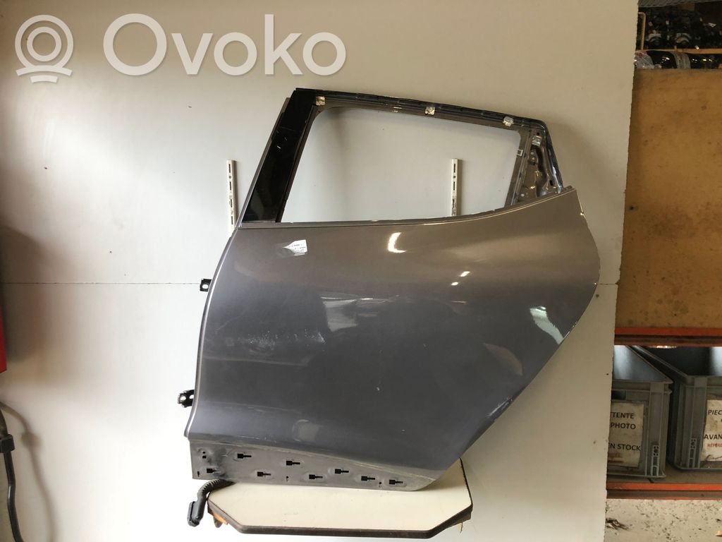 Renault Clio IV Aizmugurējās durvis 