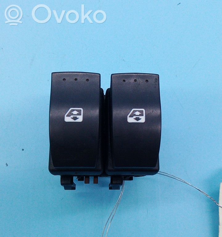Renault Espace IV Electric window control switch 
