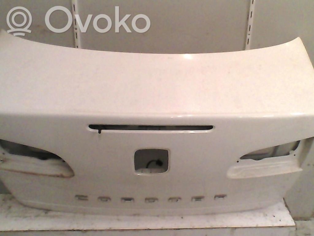 Seat Cordoba (6L) Tylna klapa bagażnika 