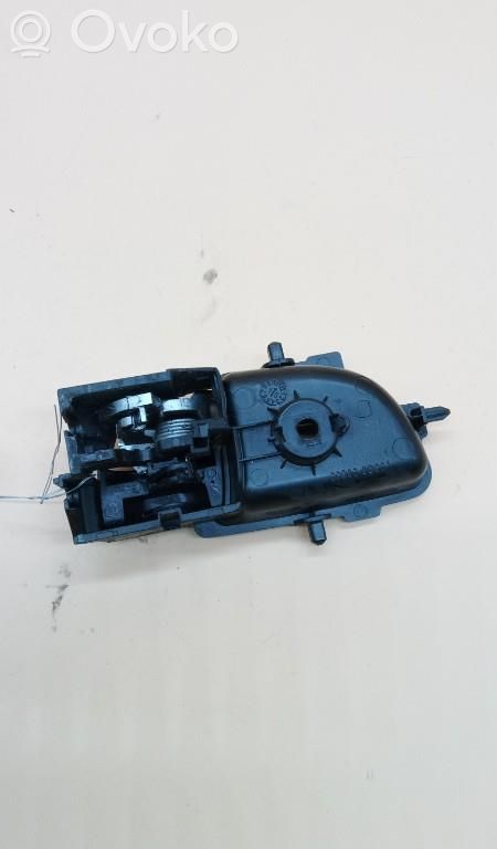 Toyota Auris E180 Manecilla interna puerta delantera 