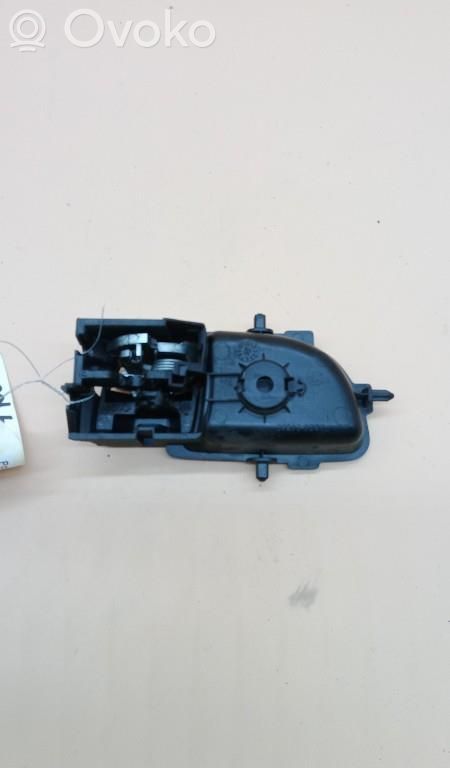 Toyota Auris E180 Manecilla interna puerta trasera 