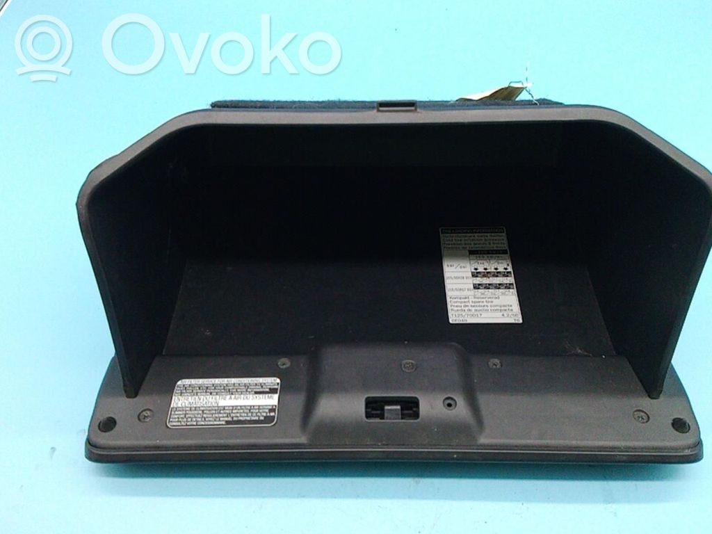 Toyota Corolla Verso E121 Set torpedou 