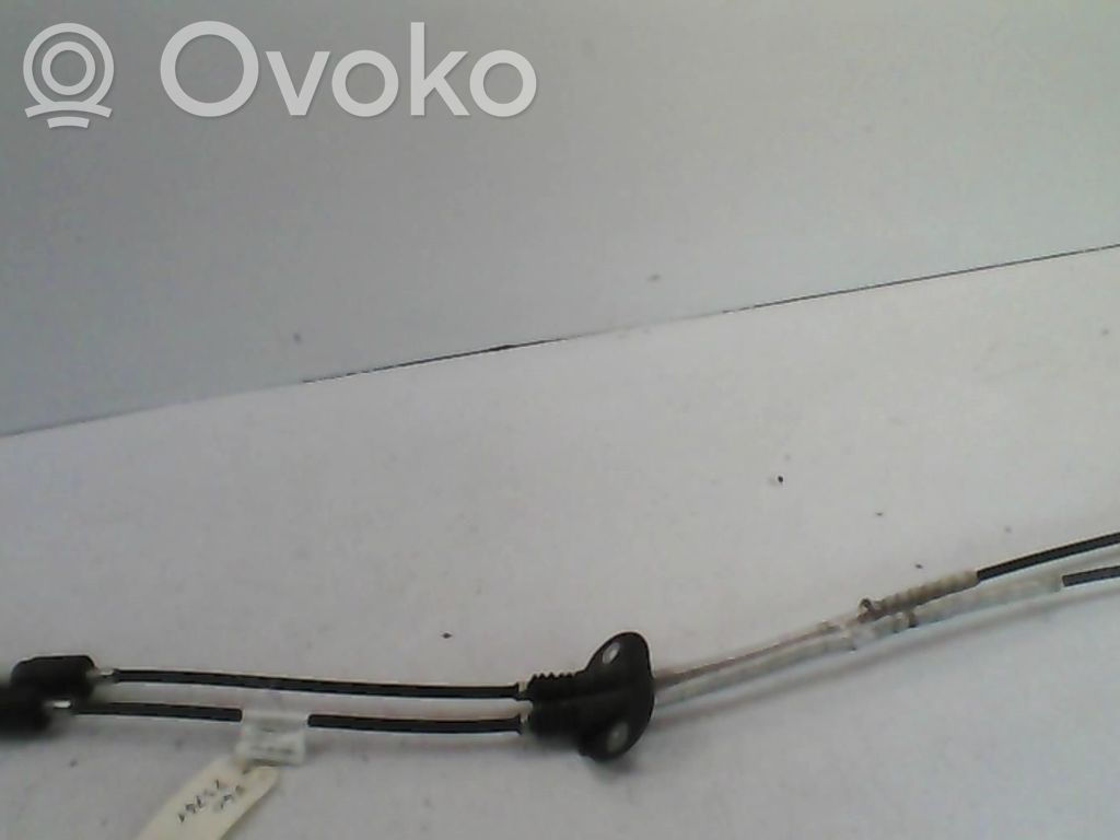 Volvo V40 Gear shift cable linkage 