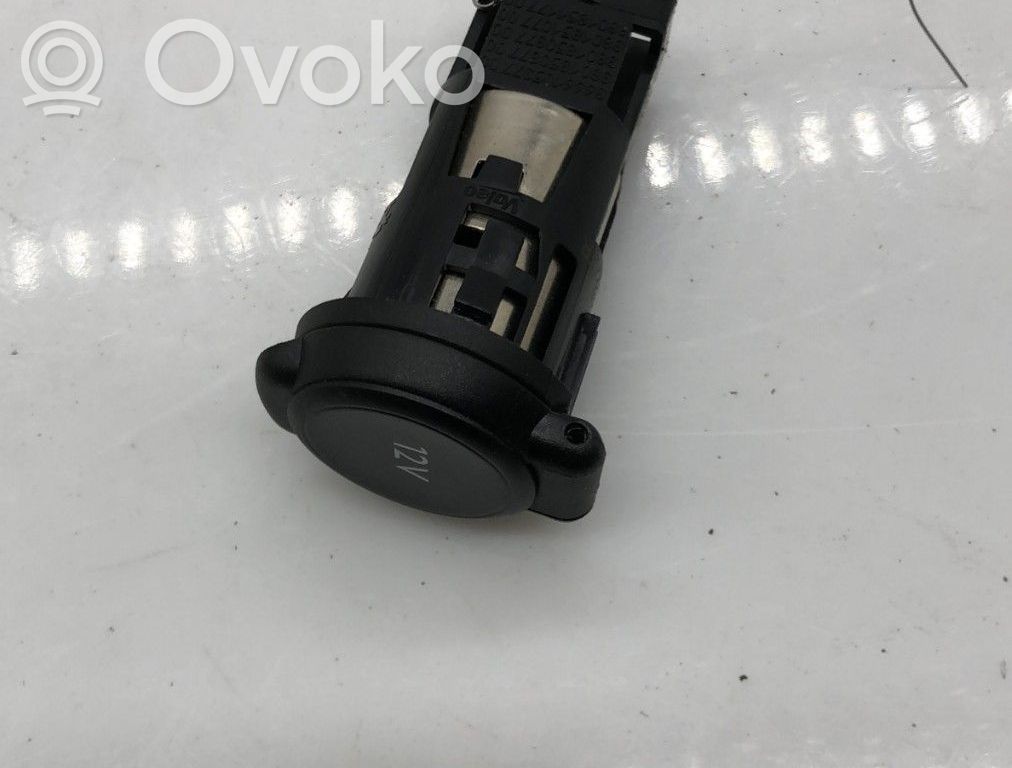 Enchufe conector USB   000000000000