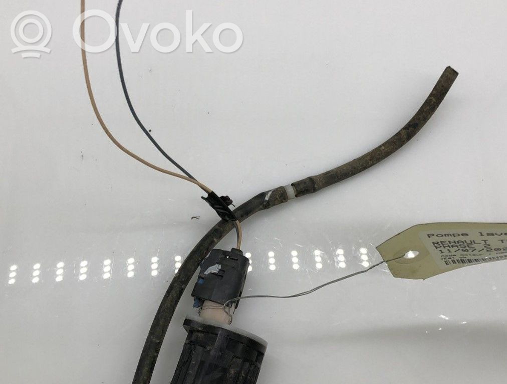 Renault Trafic III (X82) Windscreen/windshield washer pump 
