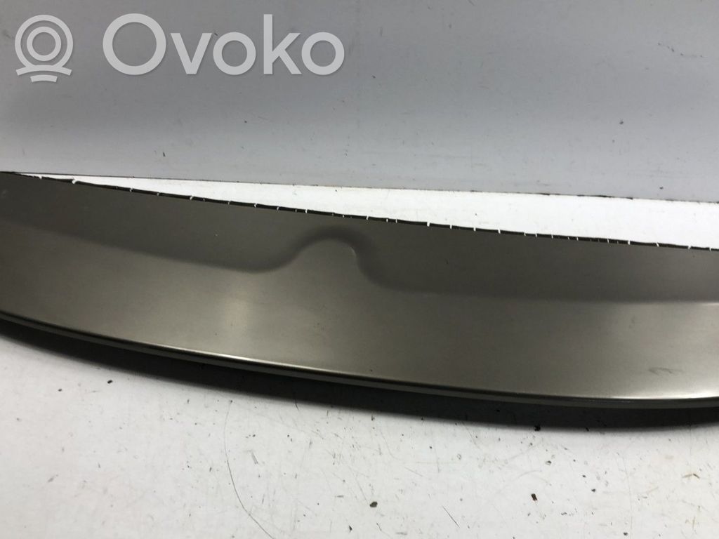 Citroen C4 I Picasso Tailgate/trunk spoiler 