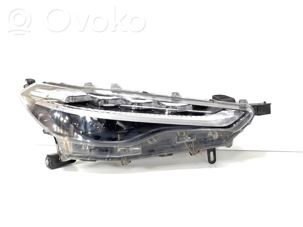 Toyota Corolla Cross Lampa przednia 