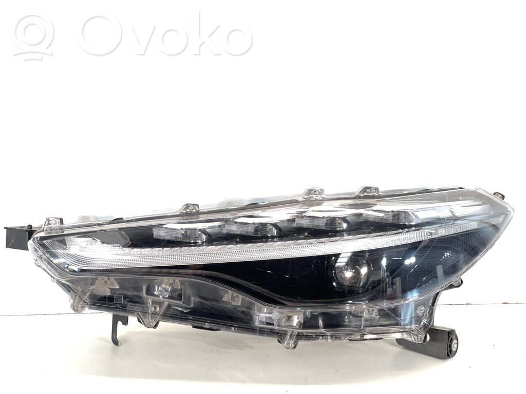 Toyota Corolla Cross Lampa przednia 
