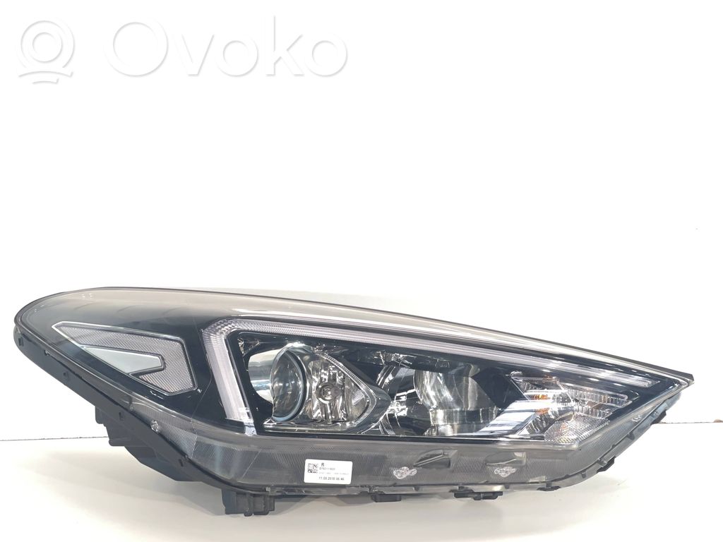 Hyundai Tucson TL Lampa przednia 