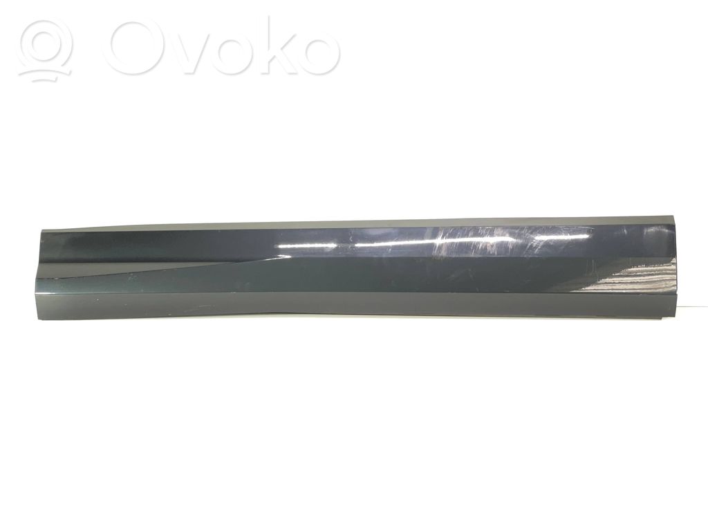 Audi Q3 F3 Listwa drzwi przednich 