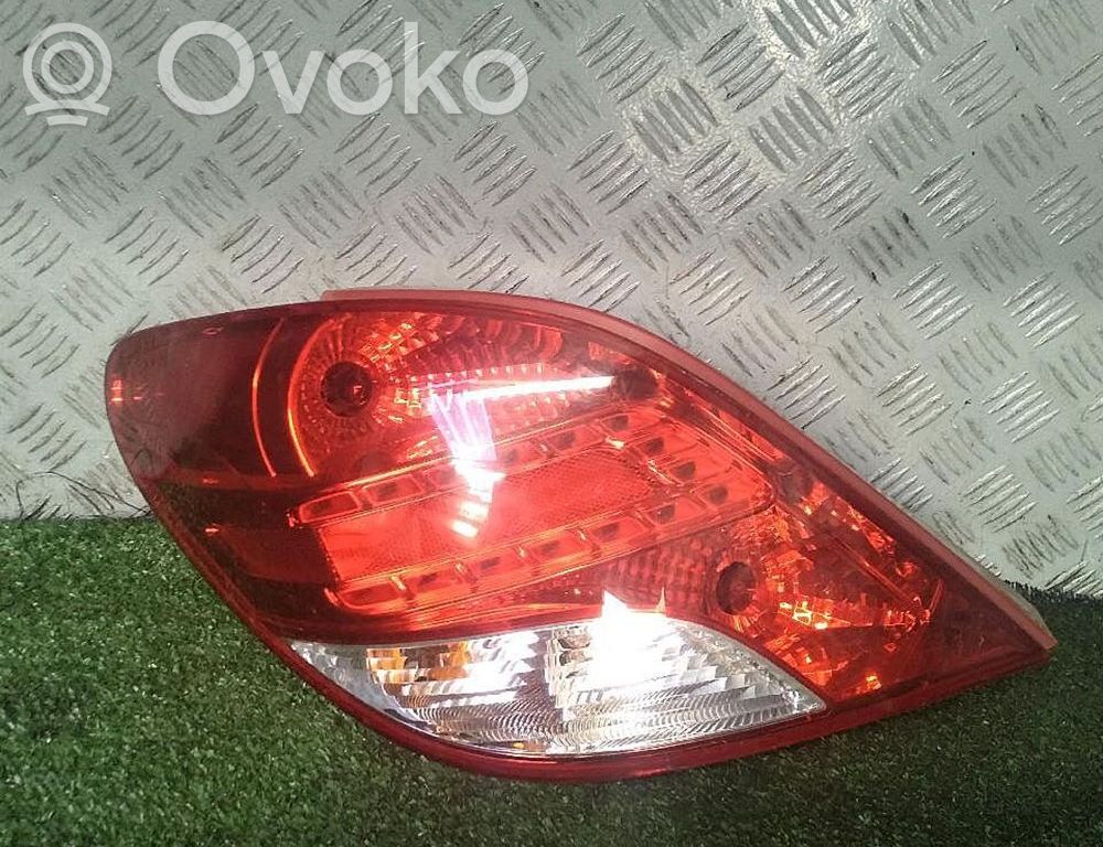 Peugeot 207 Lampa tylna 