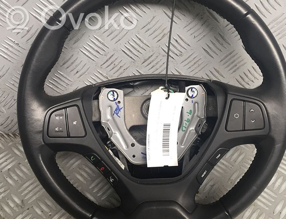 Hyundai i10 Ohjauspyörä 