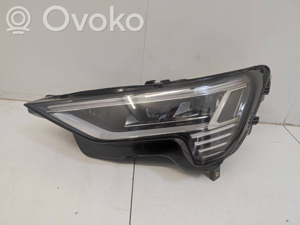 Audi Q8 e-tron Scheinwerfer Satz Set 