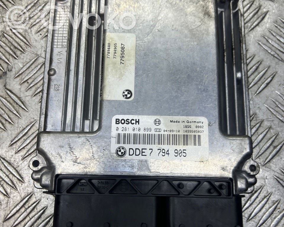BMW 7 E65 E66 Engine control unit/module 