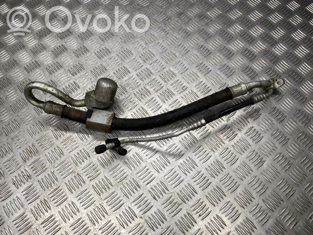 BMW 3 E90 E91 Air conditioning (A/C) pipe/hose 