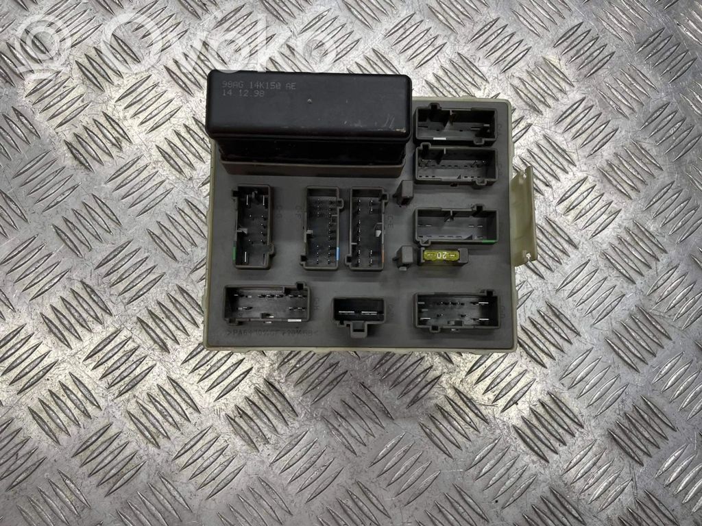 Ford Focus Sulakemoduuli 