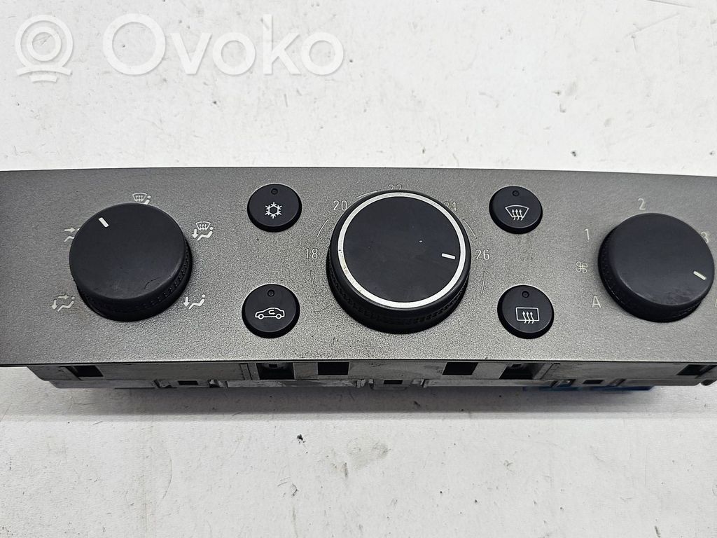 Opel Vectra C Climate control unit 