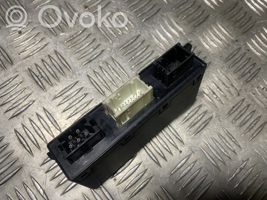 BMW 5 E39 Door control unit/module 