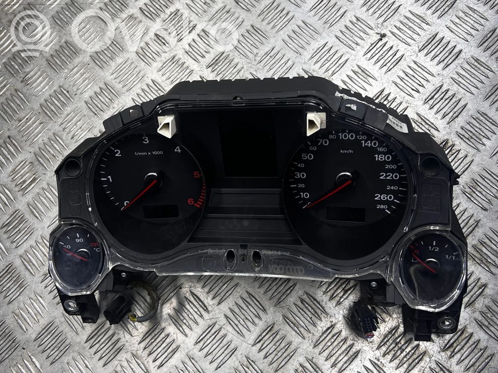 Audi A8 S8 D3 4E Speedometer (instrument cluster) 