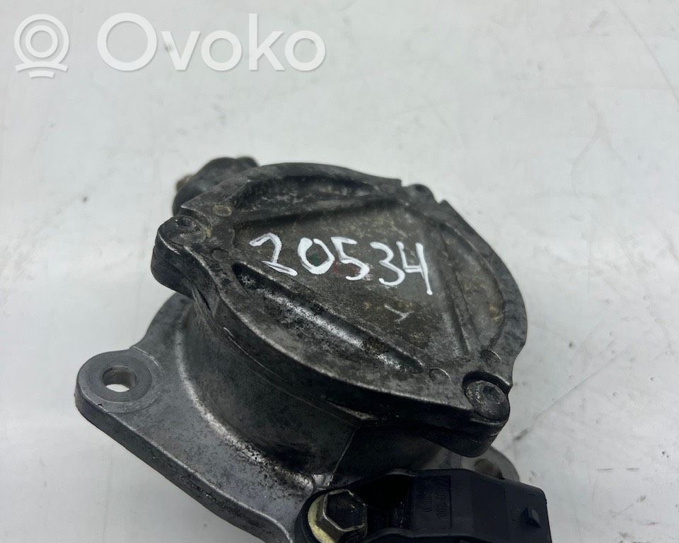 Toyota Corolla E120 E130 Bomba de vacío 