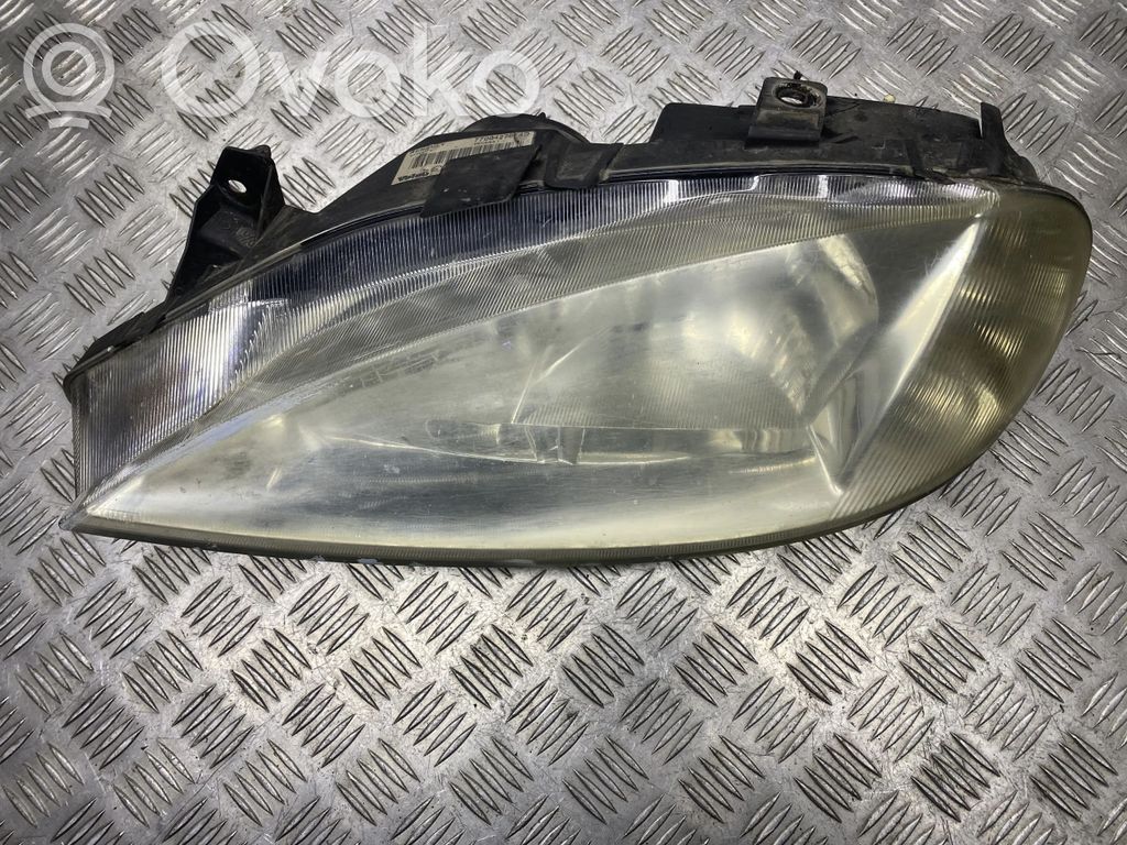 Renault Megane I Scheinwerfer 