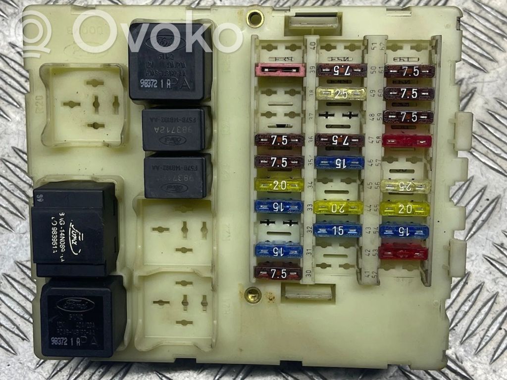 Ford Focus Módulo de fusible 