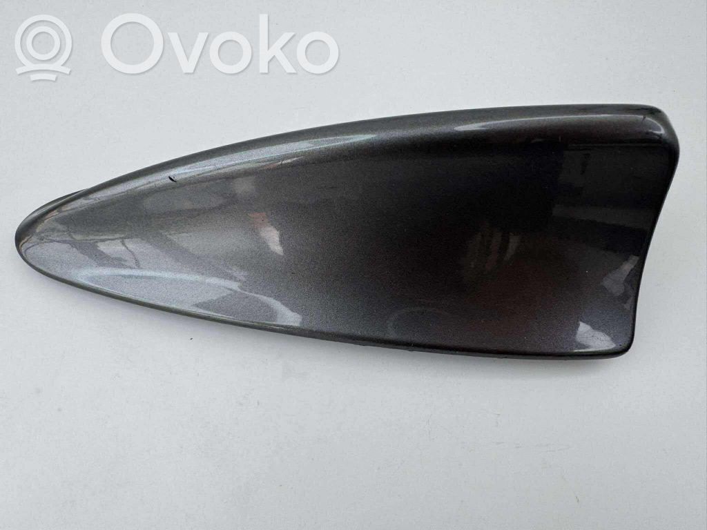 BMW 7 E65 E66 Stogo (GPS) antenos dangtelis 
