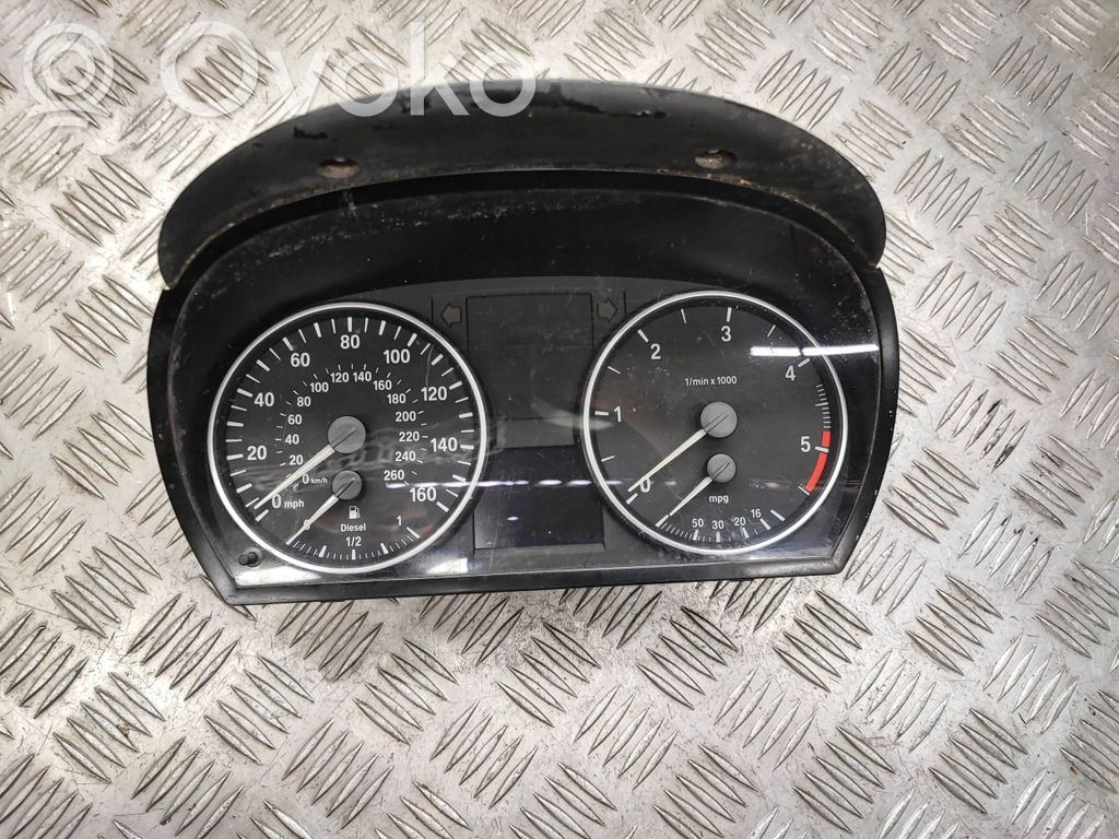 BMW 3 E90 E91 Spidometrs (instrumentu panelī) 