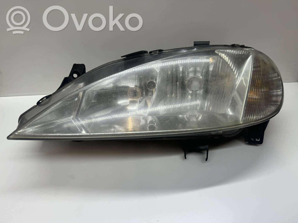 Renault Megane II Headlight/headlamp 