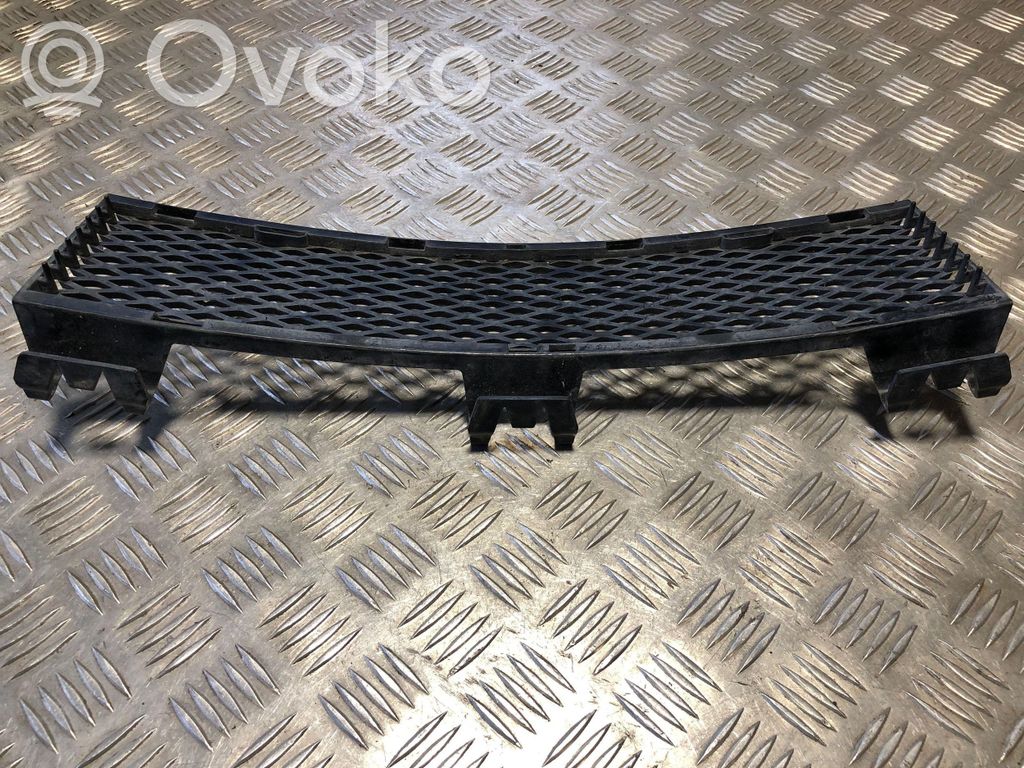 BMW 6 E63 E64 Front bumper lower grill 