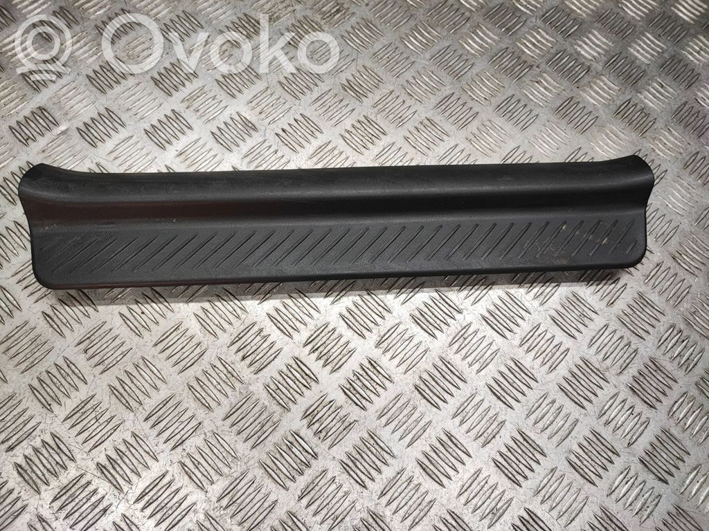 Mazda 3 I Front sill trim cover 