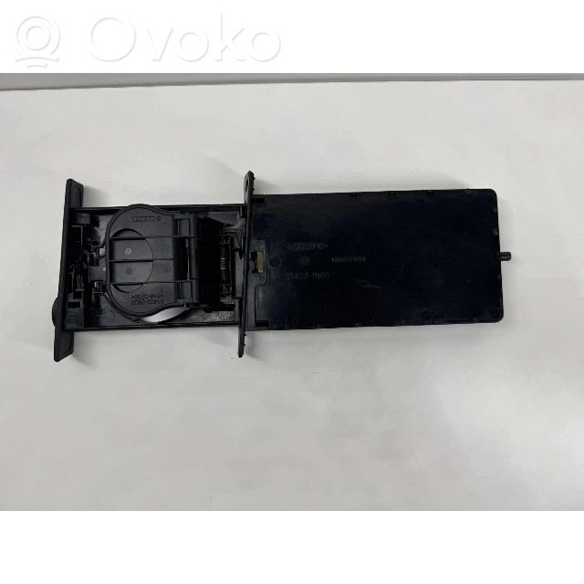 BMW 5 E60 E61 Cup holder 