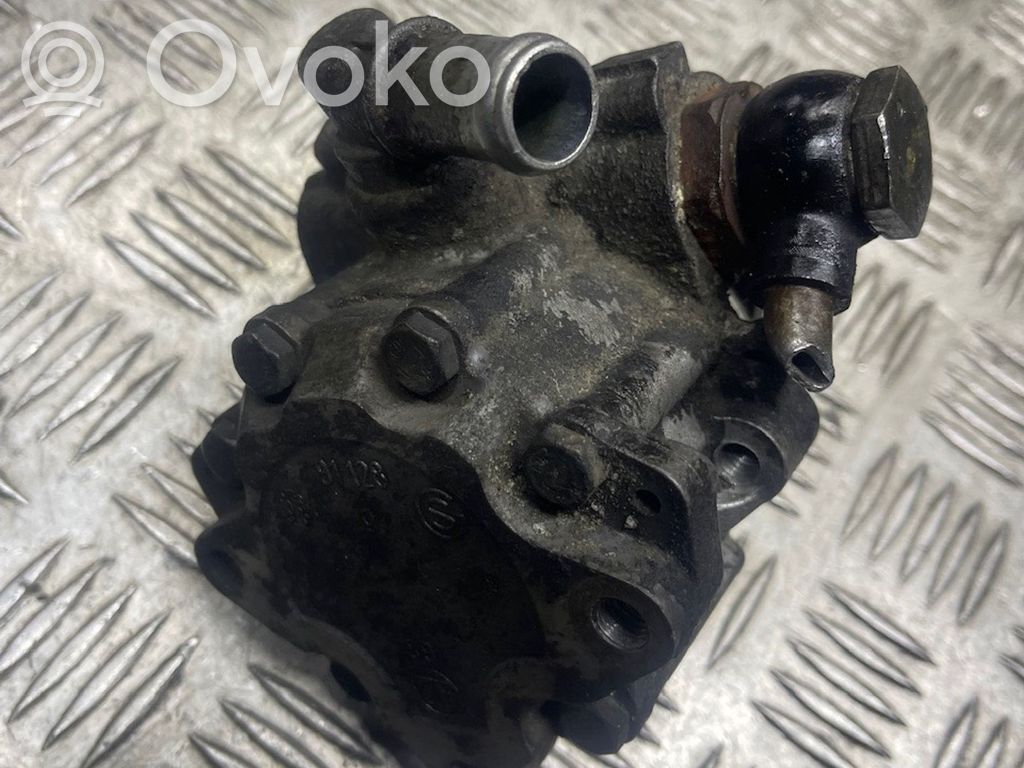 Skoda Superb B5 (3U) Power steering pump 