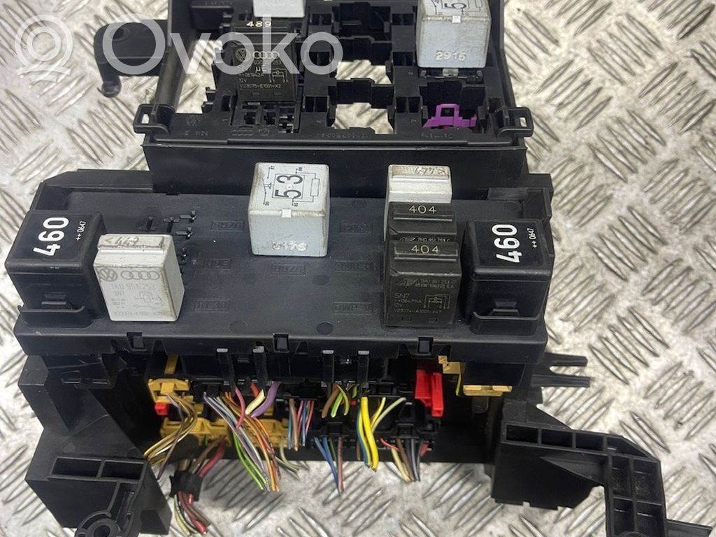 Volkswagen Caddy Fuse box set 