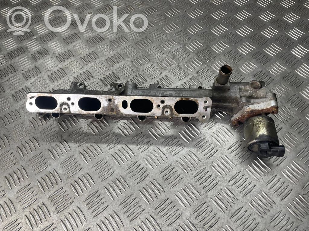 Opel Zafira A Intake manifold 