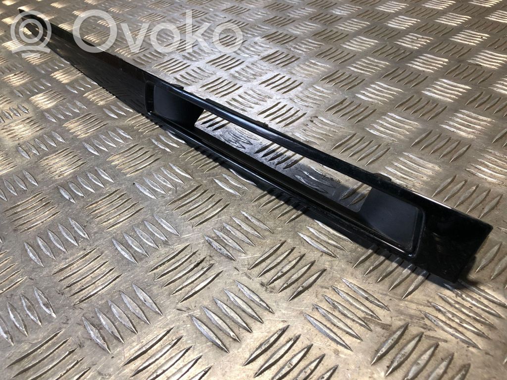 Mazda 3 I Kita salono detalė 