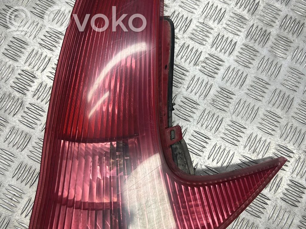 Peugeot 206 Rear/tail lights 