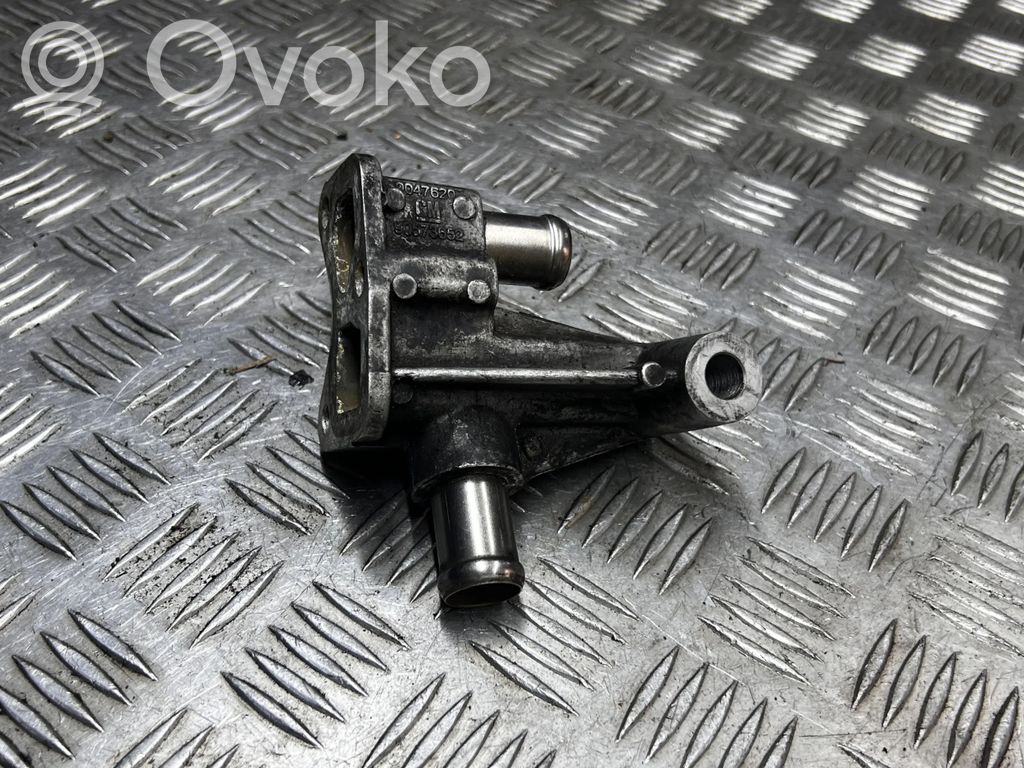 Opel Zafira A Engine coolant pipe/hose 