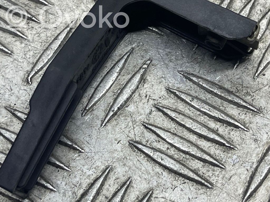Audi A8 S8 D3 4E Halterung Scheinwerfer 