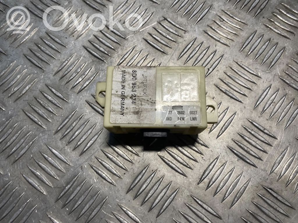 Audi A4 S4 B6 8E 8H Immobilizer control unit/module 