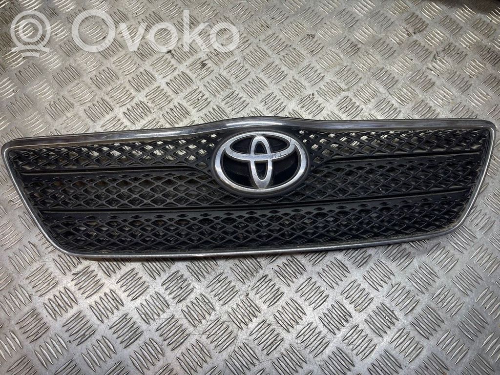 Toyota Yaris Front grill 