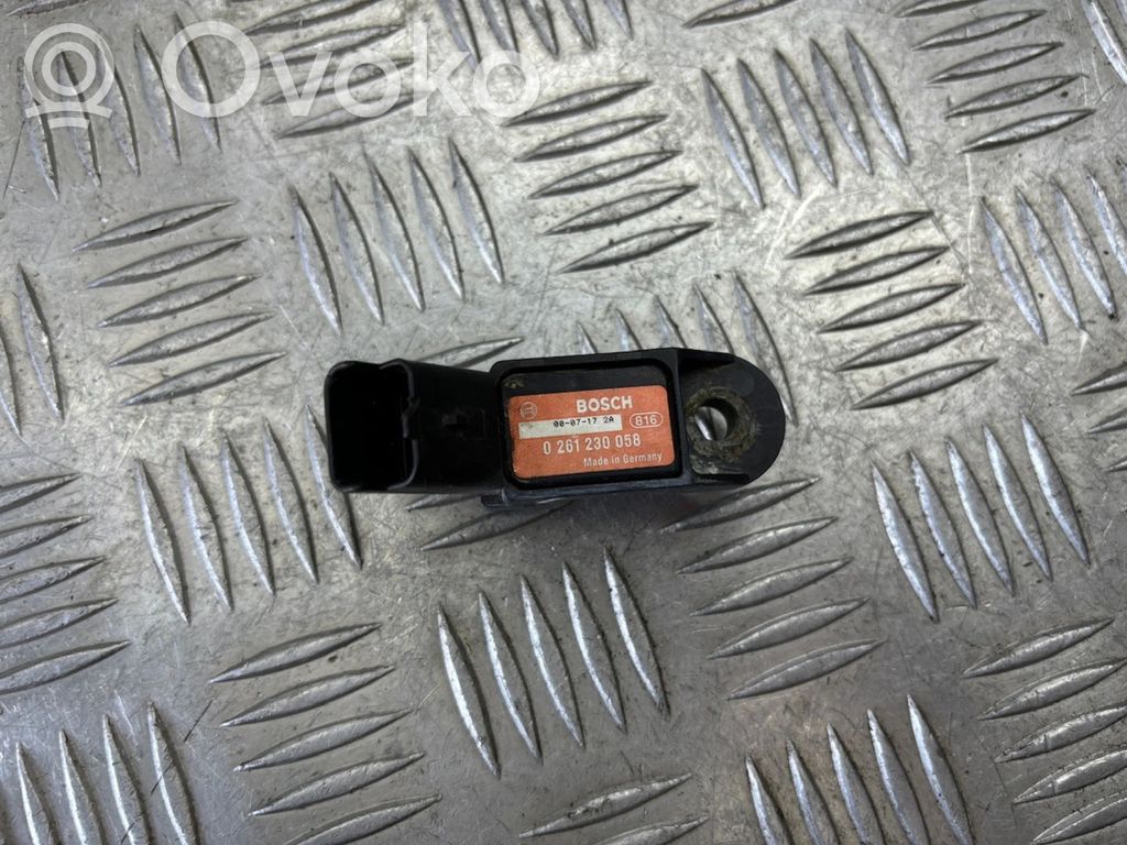 Peugeot 607 Air pressure sensor 
