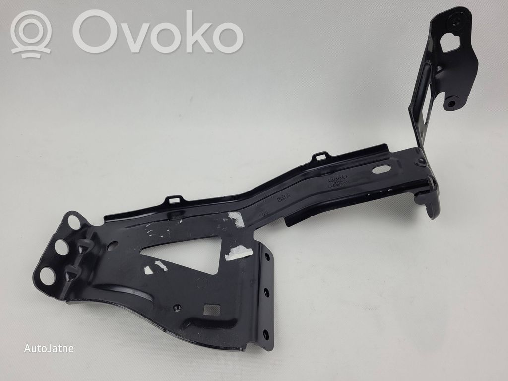 Audi e-tron Fender mounting bracket 