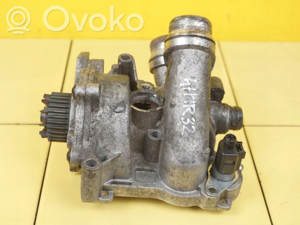 Skoda Octavia Mk2 (1Z) Water pump 