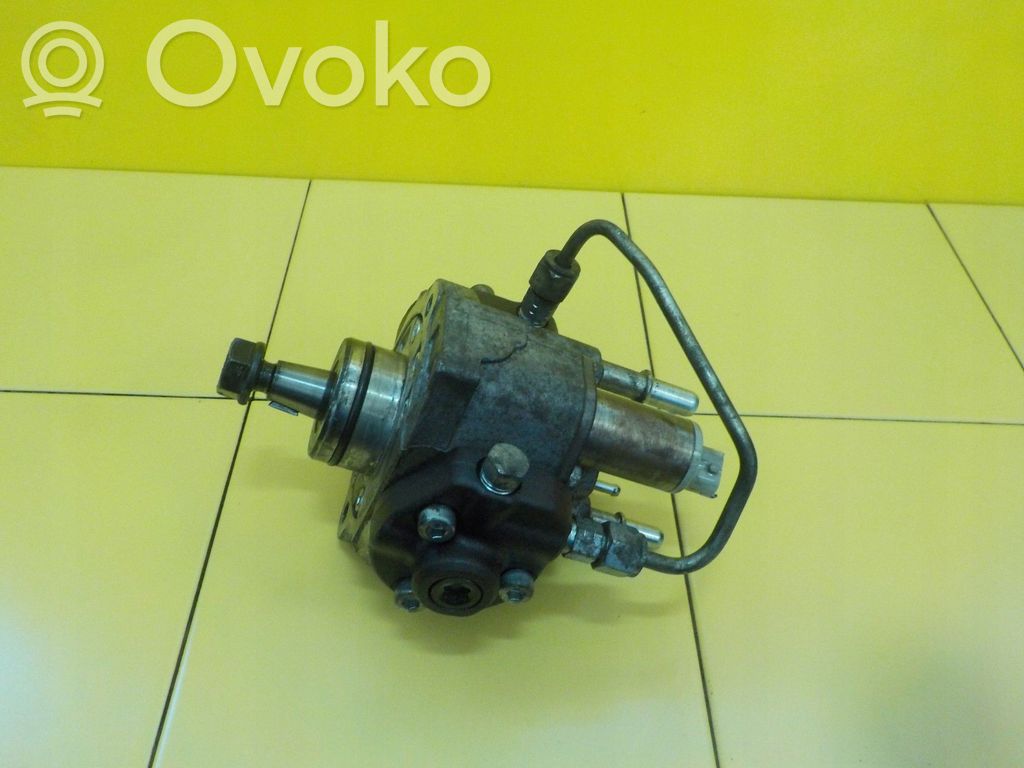 Opel Astra J Fuel injection high pressure pump 
